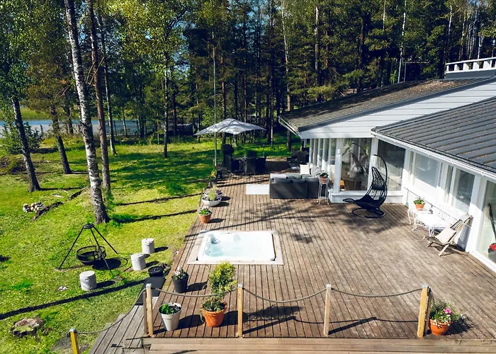 Villa Dynni - Villa Dynni - South Facing - Seafront - Jacuzzi